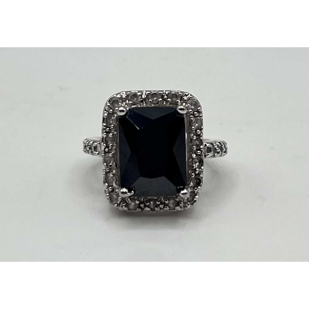 Premier Designs COUTURE Retired Halo Ring Ring Size 5 Black CZ